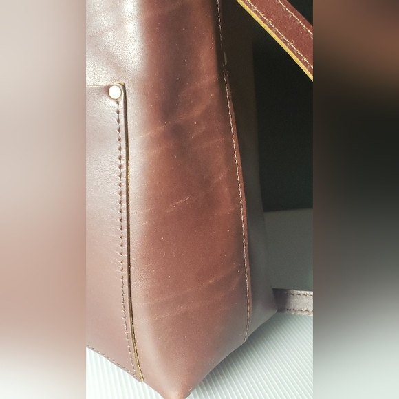 NWT Portland Leather Goods Medium Tote (Outlet Purchase) - Picture 7 of 8